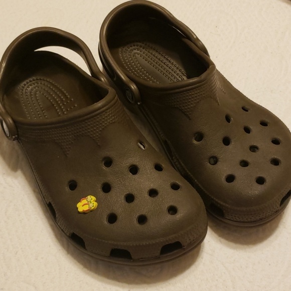 Bundle Of women an girls Crocs - Picture 4 of 8